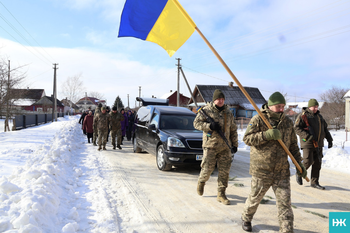 Відзначив 45-річчя, а наступного дня загинув: на Волині попрощалися із захисником Богданом Малафіїком