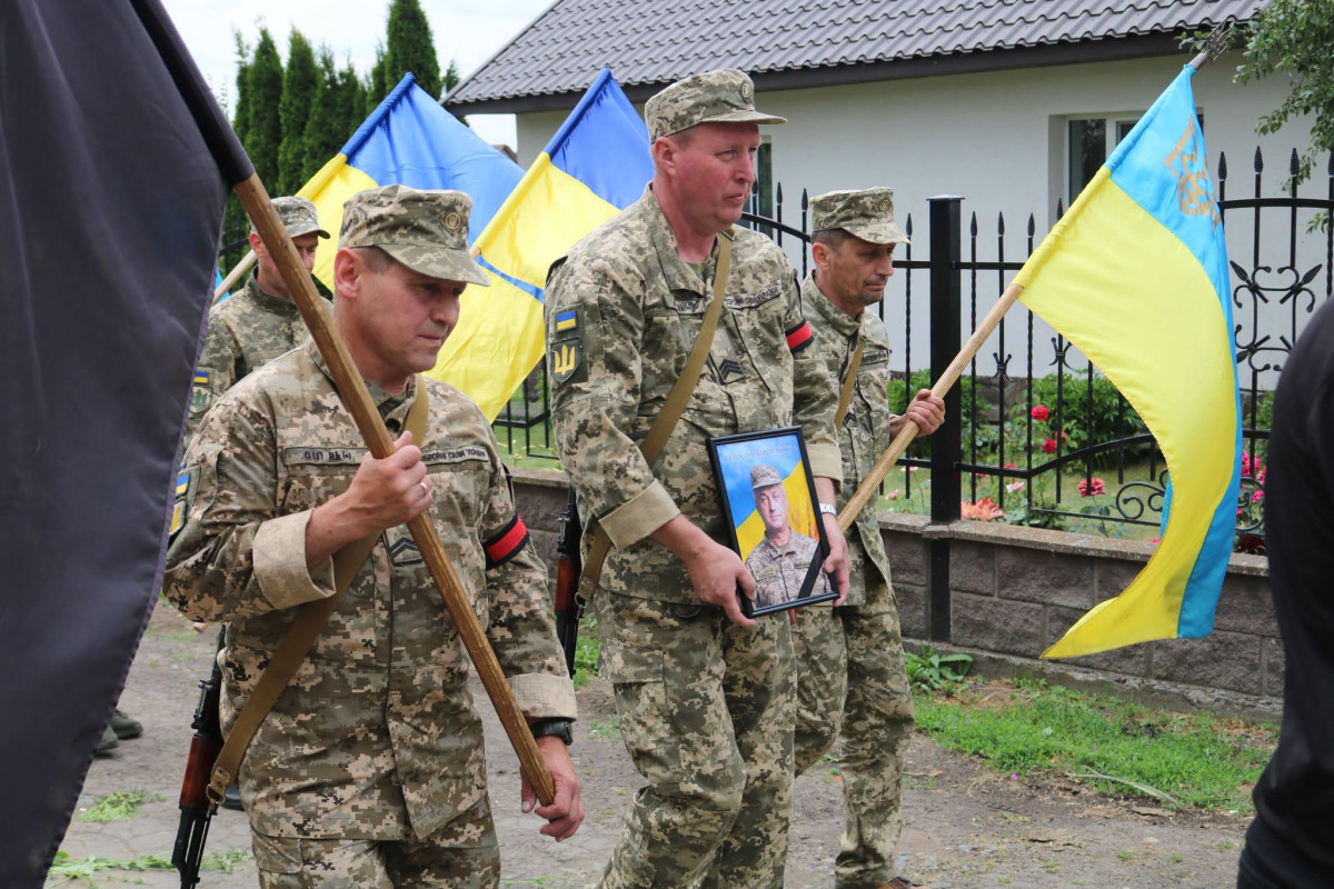 Помер після поранення: на Волині попрощалися із Захисником Ігорем Андрійчуком