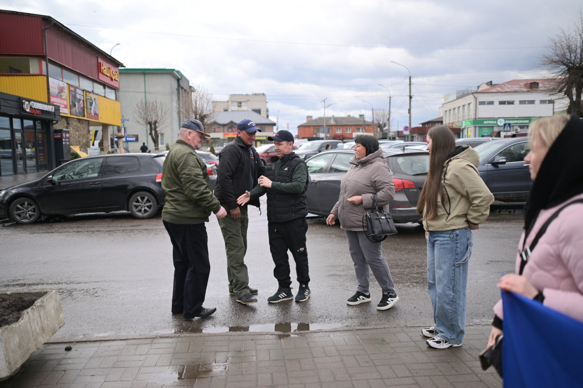 На Волині зустріли звільненого з полону військового