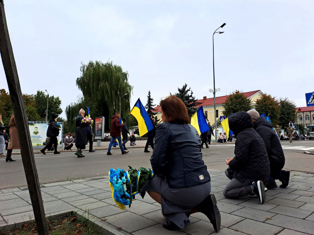 Мріяв створити сім’ю, але не судилося: на Волині попрощалися з Героєм Володимиром Кашубою