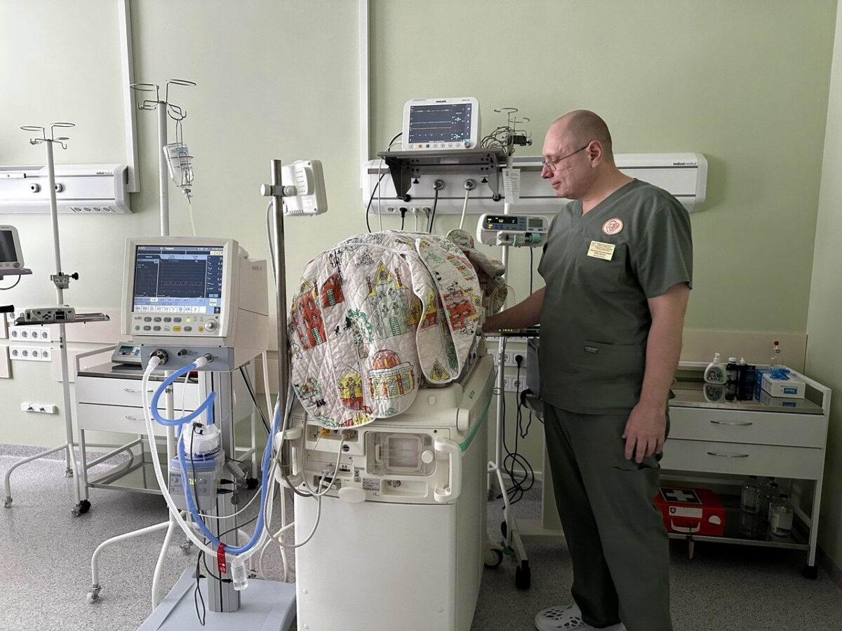 За 35 років врятували понад 10 тисяч немовлят: історія відділення для новонароджених на Волині
