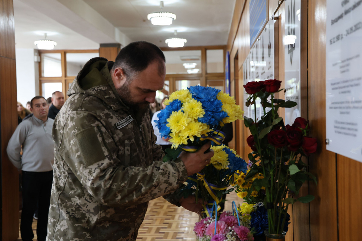 Волинський університет вшанував загиблих захисників – студента Володимира Стогнія та випускника Назарія Літвінцова