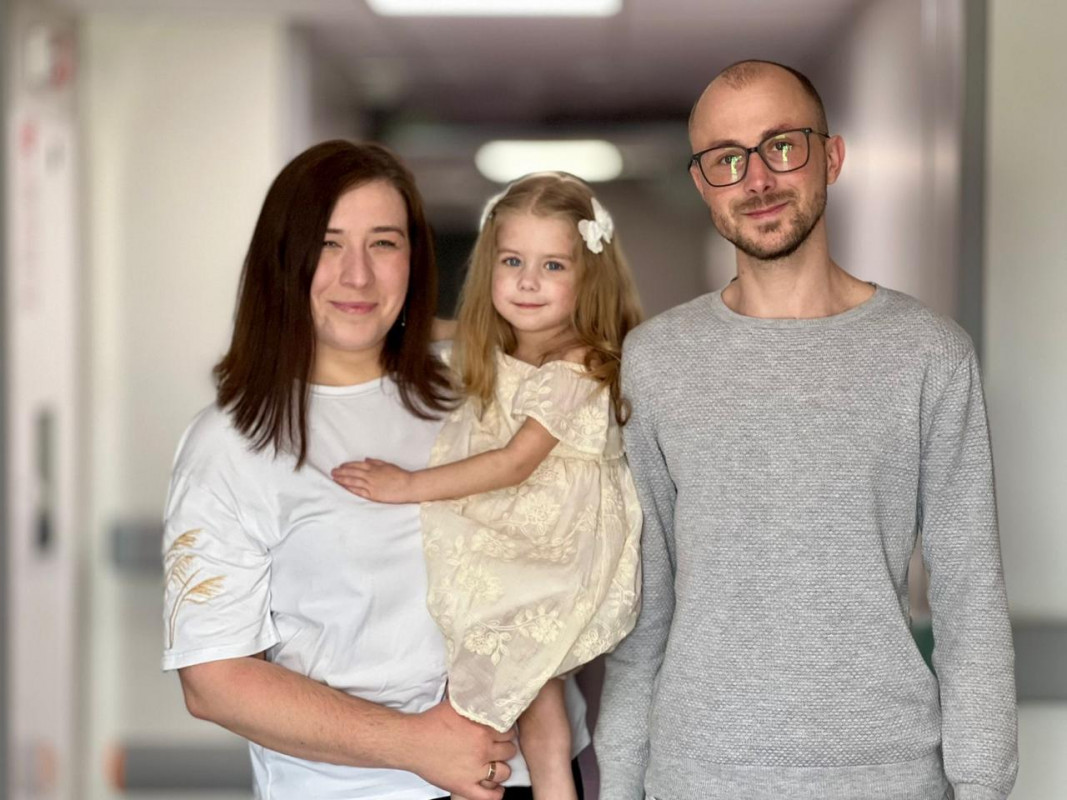 Понад місяць у реанімації: 3-річна дівчинка з Луцька ледь не померла від двобічної пневмонії