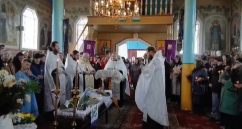 «Жив дітьми і для дітей, та не встиг набути татом»: на Волині попрощались з Героєм Олександром Пугачем