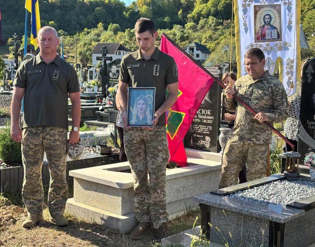 Нещодавно відзначила 50-річчя: попрощалися із прикордонницею Волинського загону, Героїнею Наталією Рябіченко