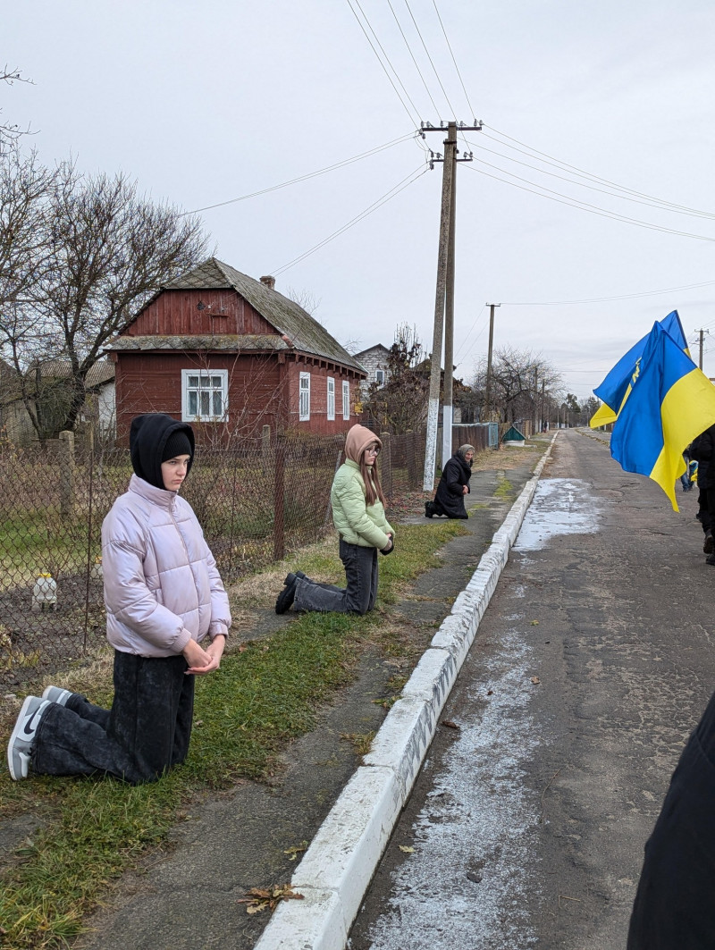 Був єдиним сином у матері: на Волині попрощалися із 28-річним Героєм Валентином Поліщуком