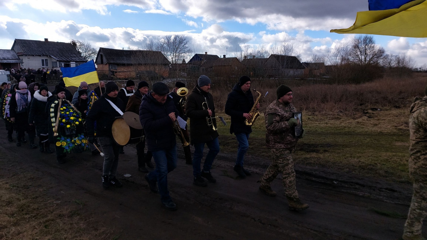 ДНК-тест обірвав надію: на Волині попрощались з Героєм Сергієм Звінчковським