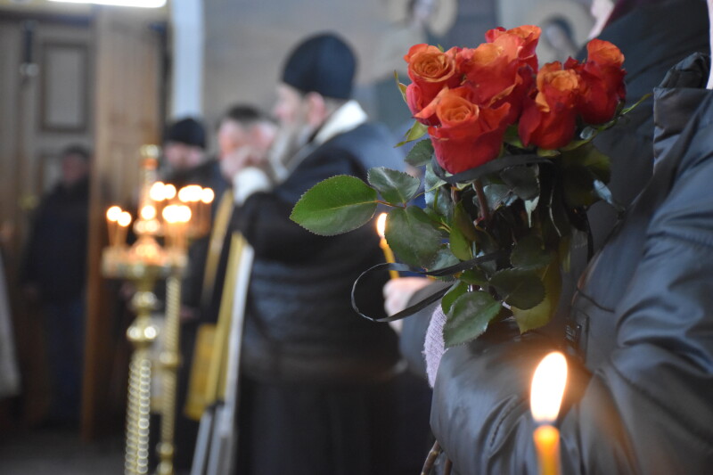Поліг у бою понад рік тому: у Луцькій громаді попрощалися з Героєм Юрієм Кошулинським