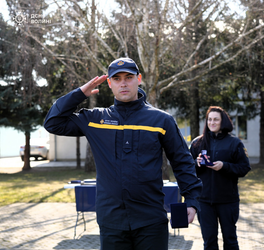 У Луцьку відзначили рятувальників за мужність під час ліквідації пожеж і наслідків обстрілів