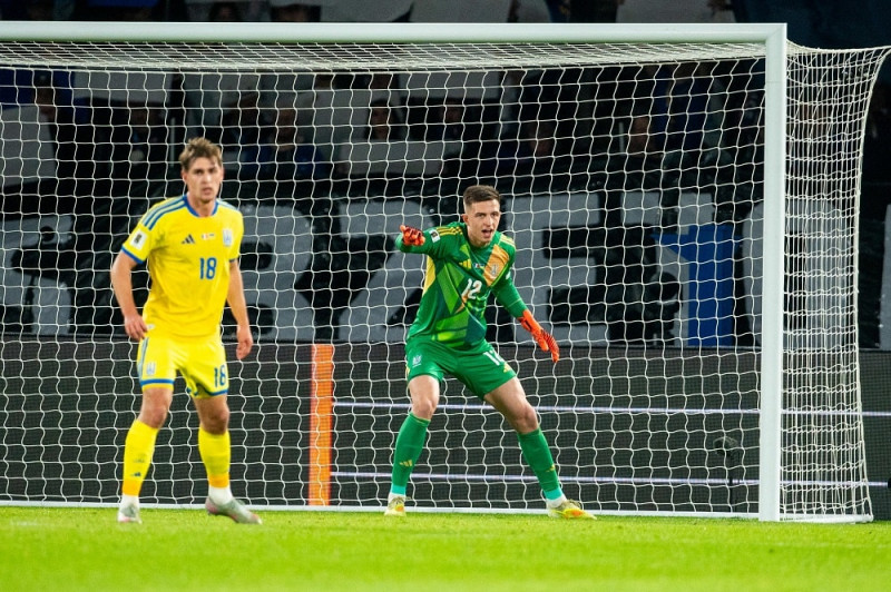 Збірна України розгромно програла Франції — без жодного удару в площину