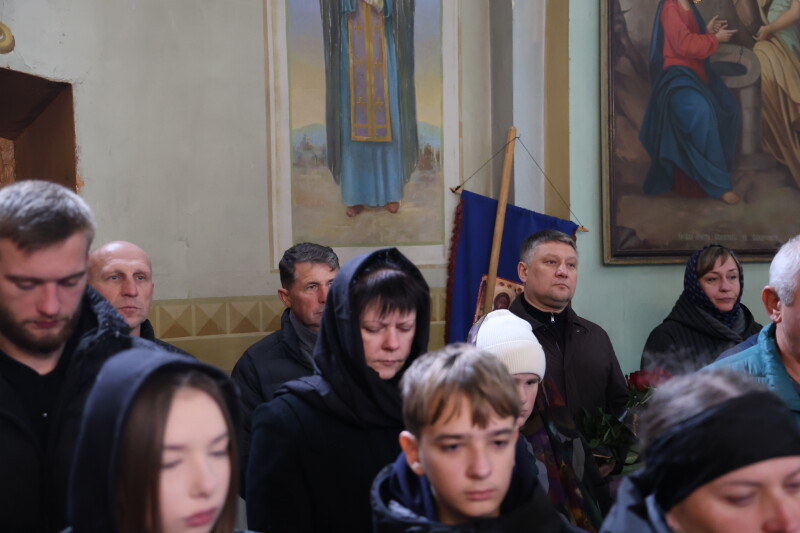 Назавжди 44: на Волині попрощалися з Героєм Віктором Бондаруком
