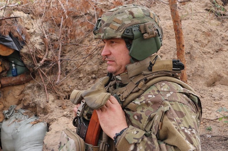 Американська зброя по-українськи: волинські тероборонівці доопрацювали станковий гранатомет зі США