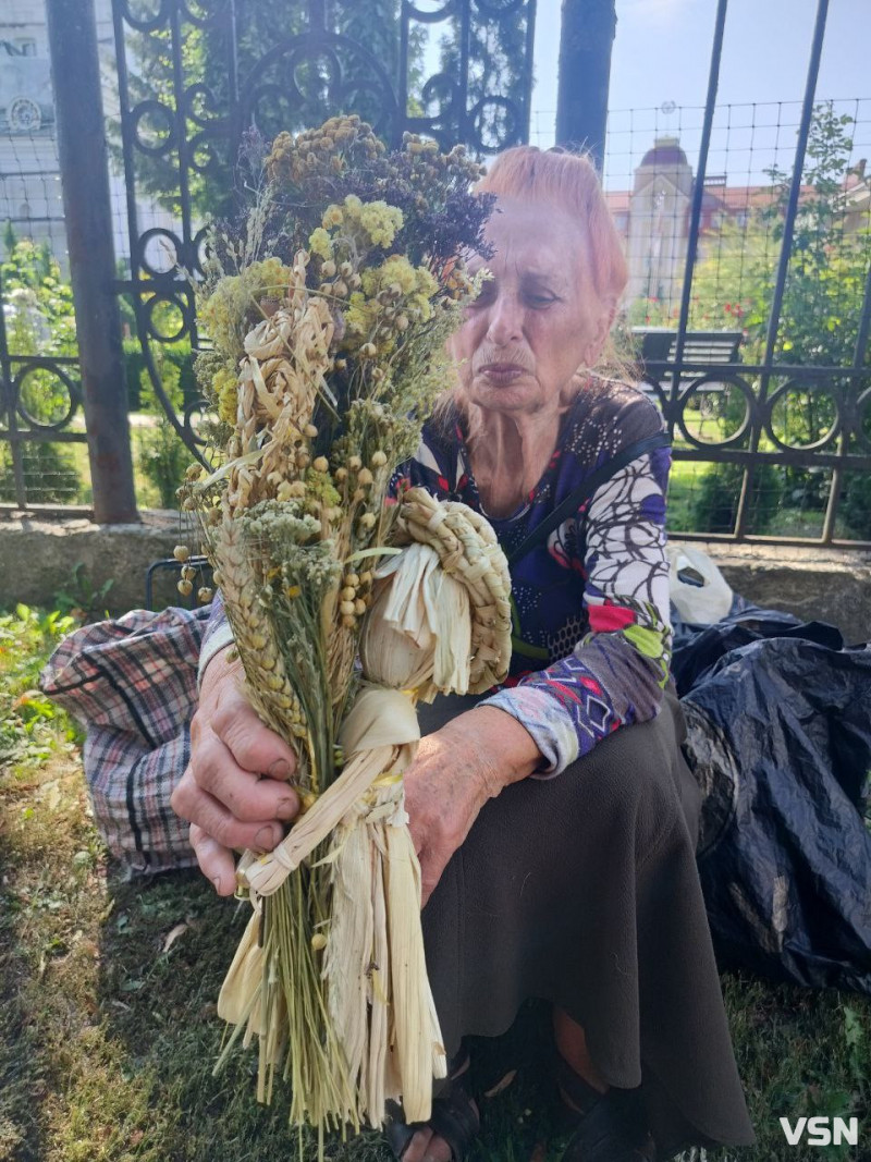 Як у Луцьку відзначають Маковія та що святять. Фоторепортаж