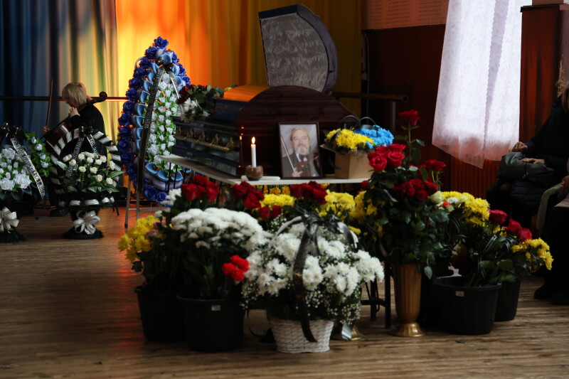 У Луцьку попрощалися з видатним музикантом Товієм Рівцем