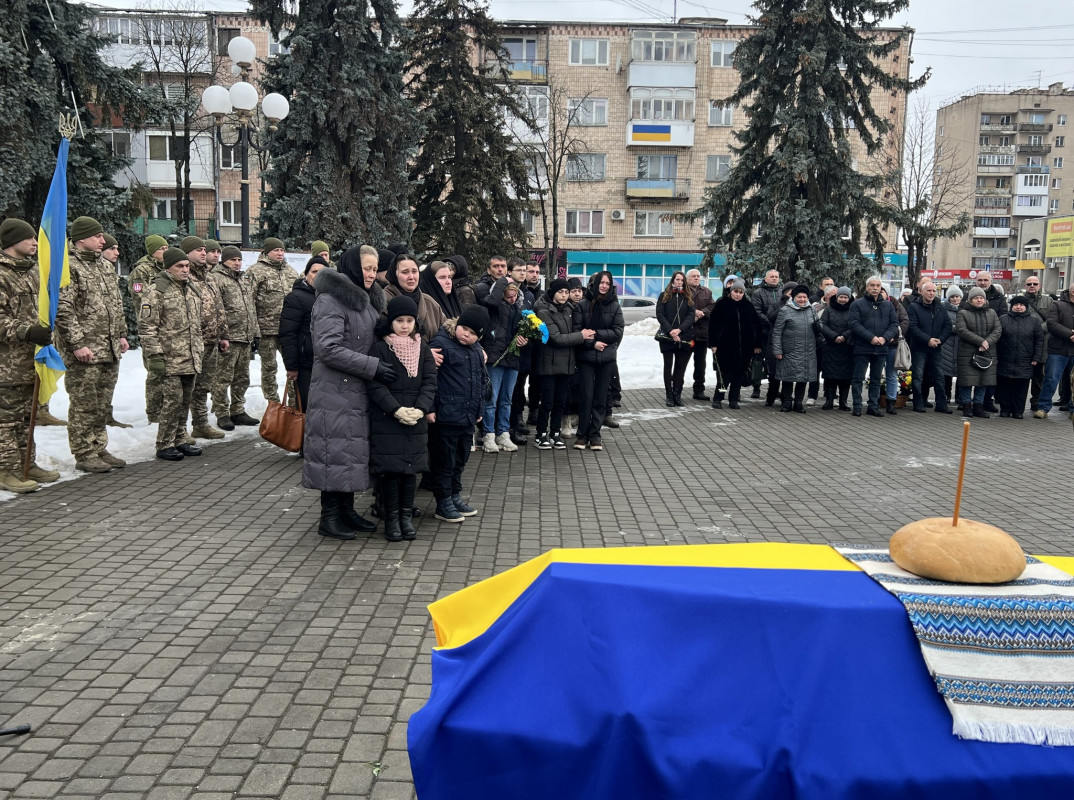 Загинув у день свого народження: на Волині попрощалися із 55-річним Героєм Сергієм Томашевичем