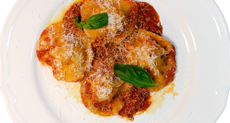 Де забронювати столик на 8 березня у Луцьку