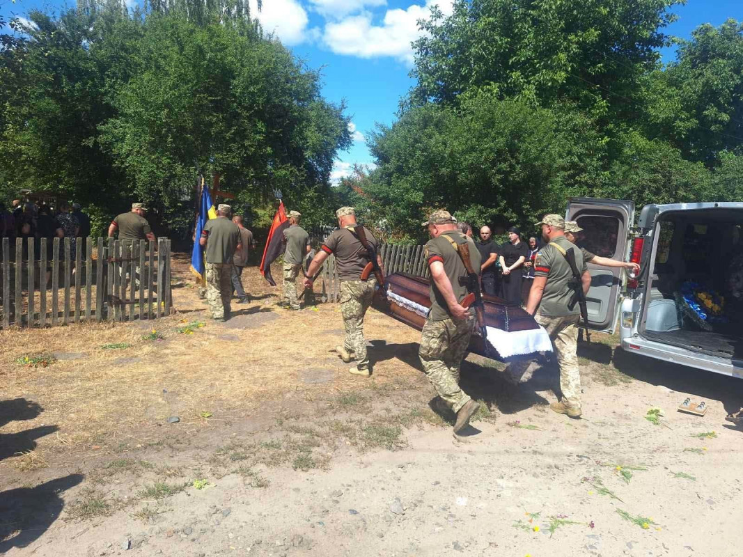 Мобілізували у січні: на Волині попрощалися із захисником Павлом Гелімом, який помер у лікарні