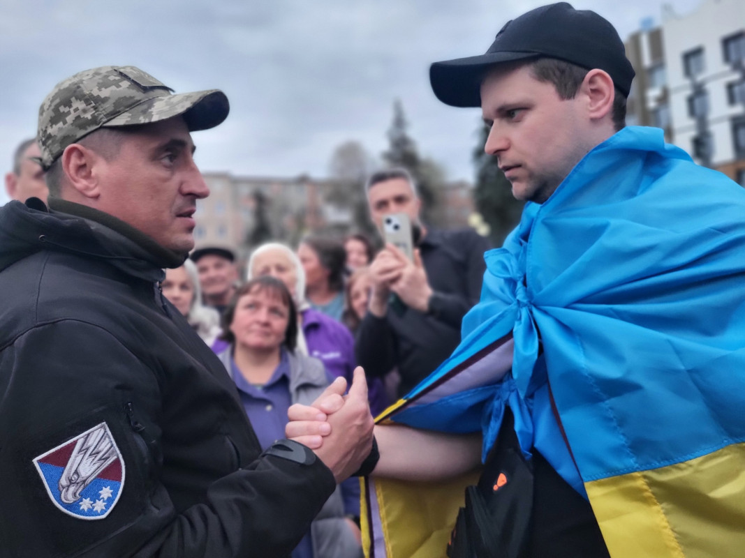 Після півтора року полону додому повернувся Герой з Волині Максим Муха