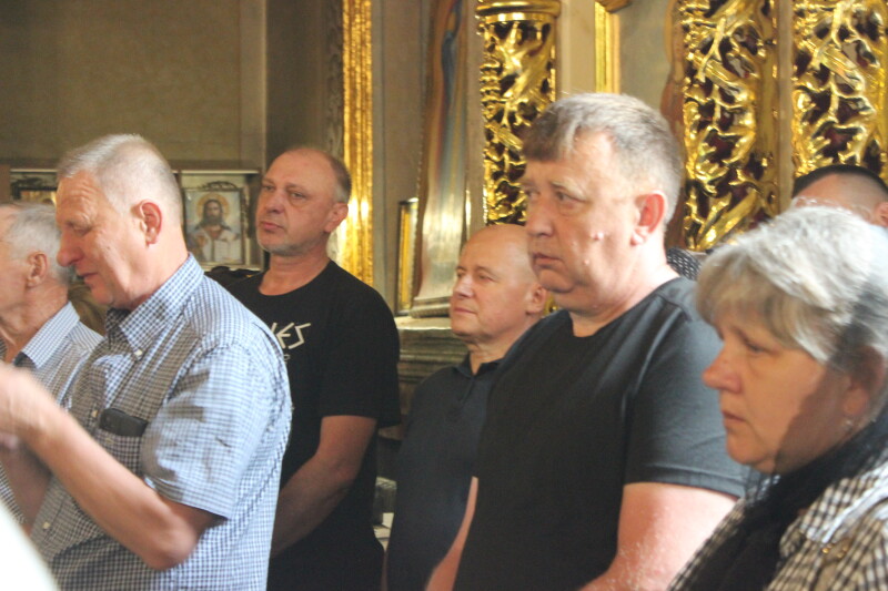 Життя обірвалося внаслідок поранень: у Луцькій громаді в останню путь провели Героя Дмитра Свириденка