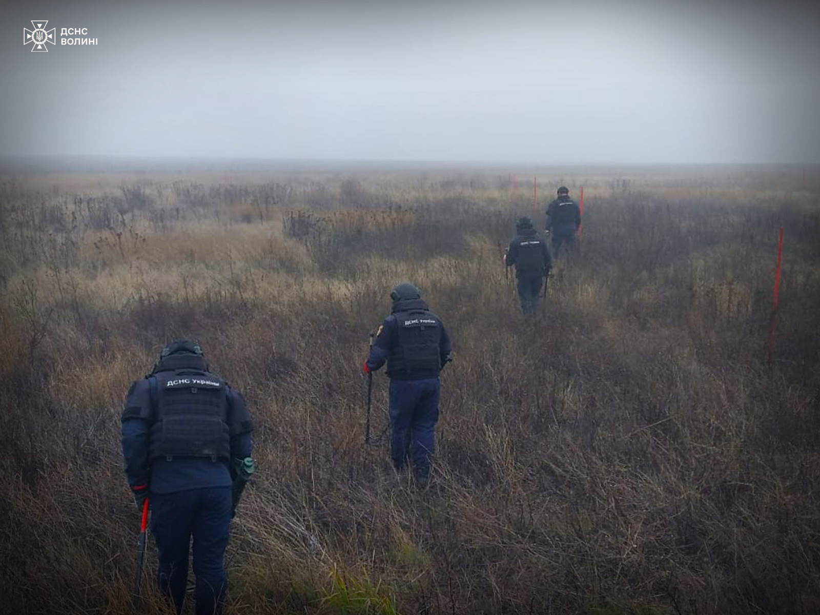 Кожен гектар під контролем: волинські піротехніки розміновують Харківщину