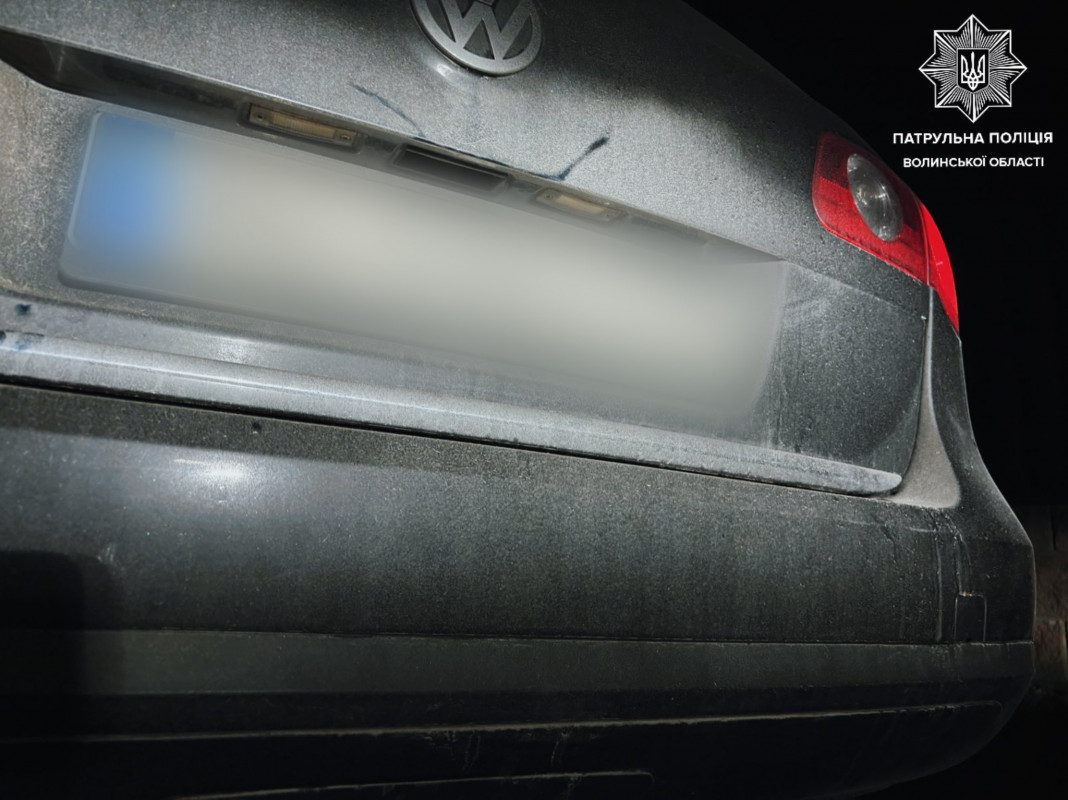 П'яний і без прав: у Луцьку зупинили водія-порушника під час комендантської години