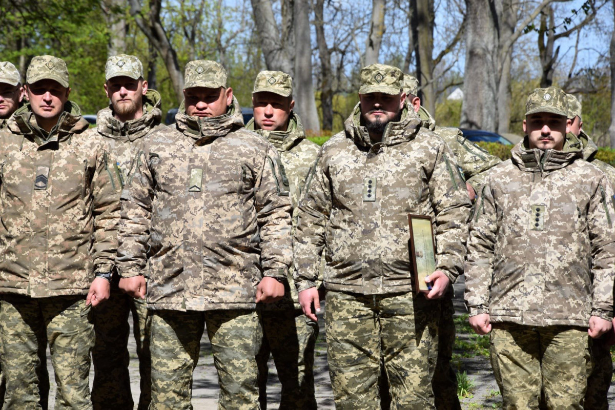 На Волині прикордонникам бойового підрозділу вручили нагороди та відкрили меморіал загиблим бійцям