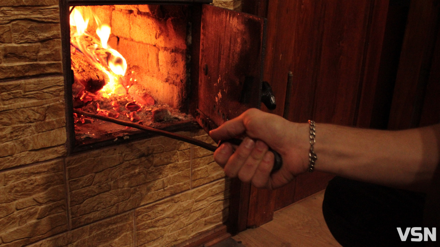 Грубка, дрова і тепла підлога: як будуть зимувати села на Волині