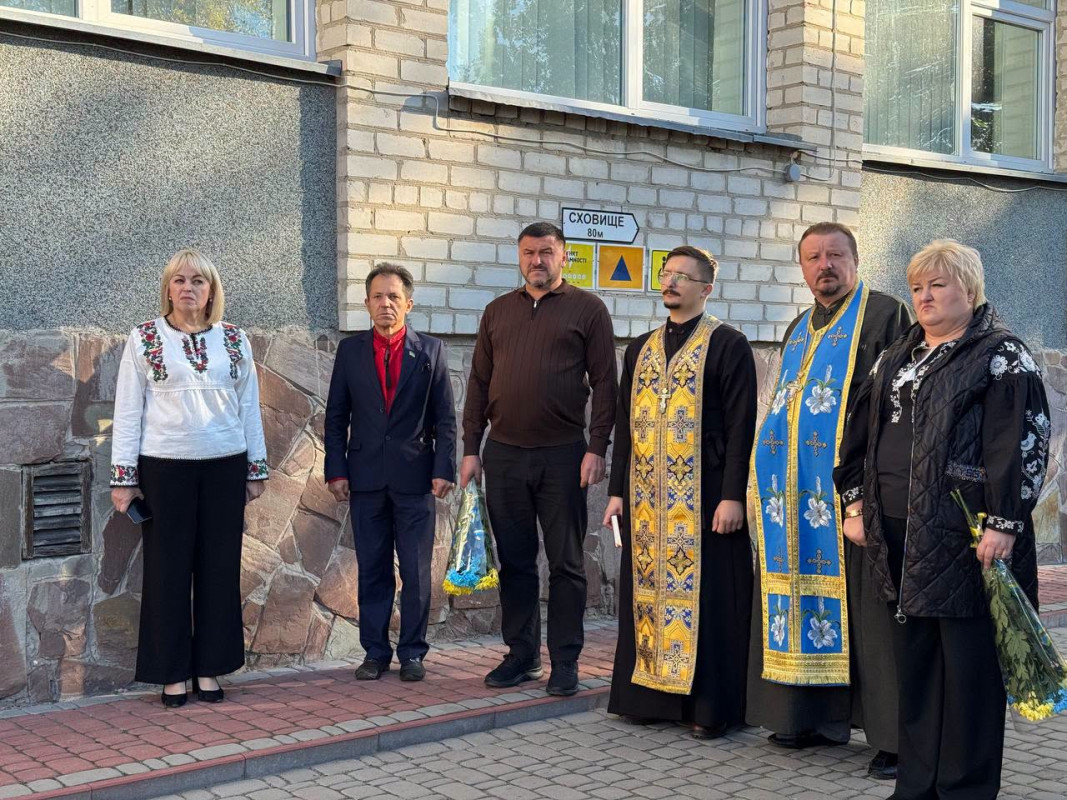 Ціною власного життя прикрив відступ побратимів: Герою України з Волині відкрили меморіальну дошку
