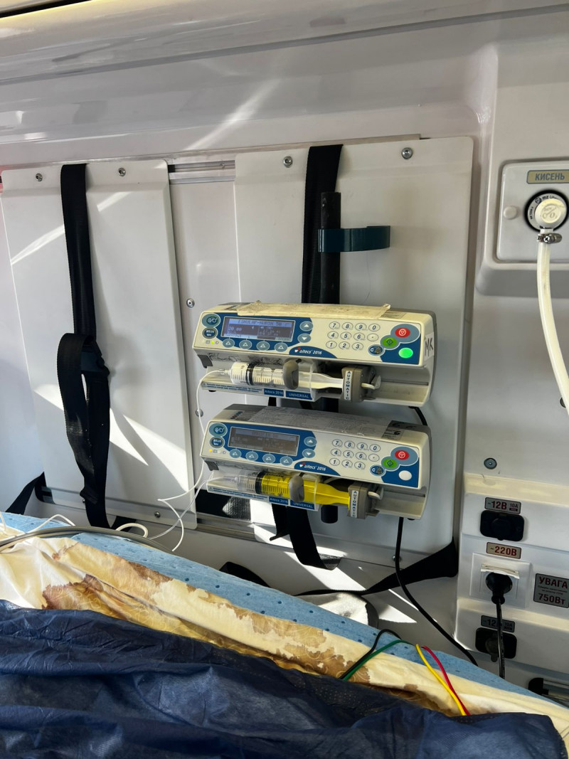 Понад 36% опіків тіла: медики Волині провели складне транспортування важкохворого пацієнта до Польщі