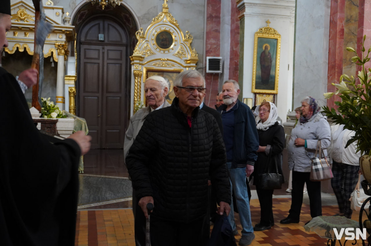 «Ваша зброя — перо»: у кафедральному соборі Святої Трійці відслужили молебень та відзначили журналістів Волині