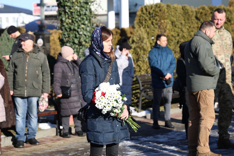 Два прощання в один день: лучани провели в останню путь Героїв Андрія Черняка та Артема Петровського