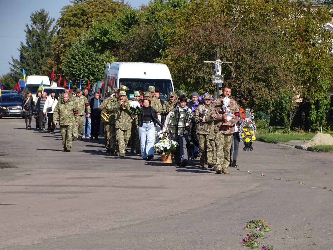 Загибель підтвердила ДНК-експертиза: на Волині попрощались з Героєм Михайлом Ткачуком