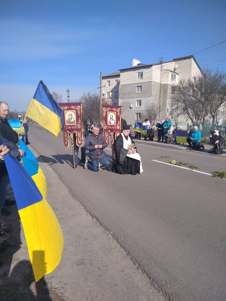 Після декількох тижнів очікування на рідну Волинь «на щиті» навіки повернувся молодий Герой Дмитро Жмур