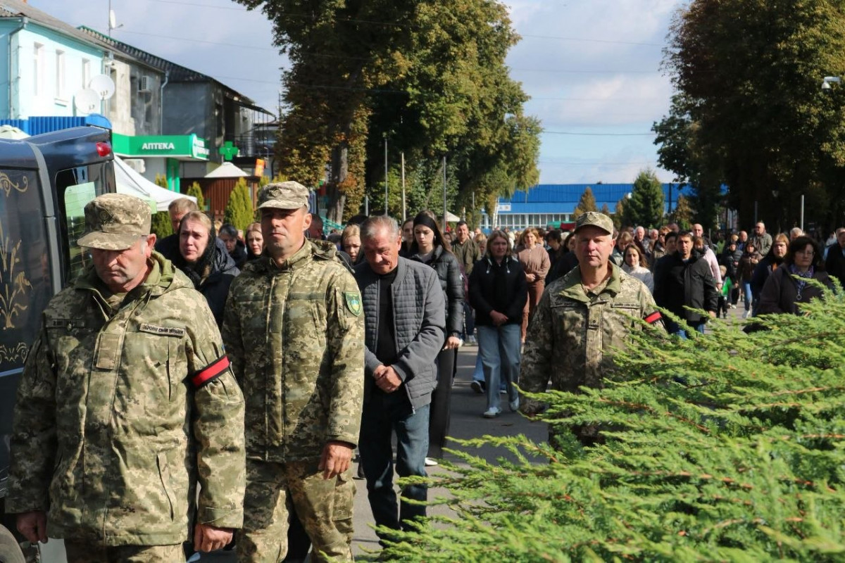 Через понад два роки після загибелі на Волині попрощалися із Героєм Олександром Трофимюком