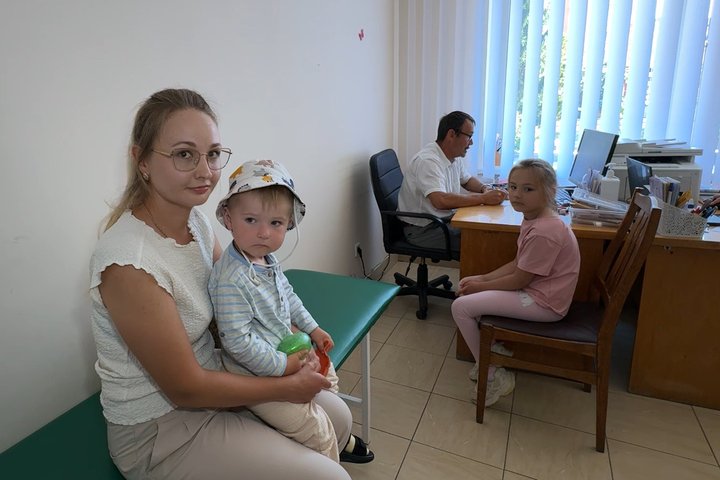 У Луцьку понад 90% майбутніх першокласників уже пройшли медогляд: які проблеми найчастіше виявляють лікарі