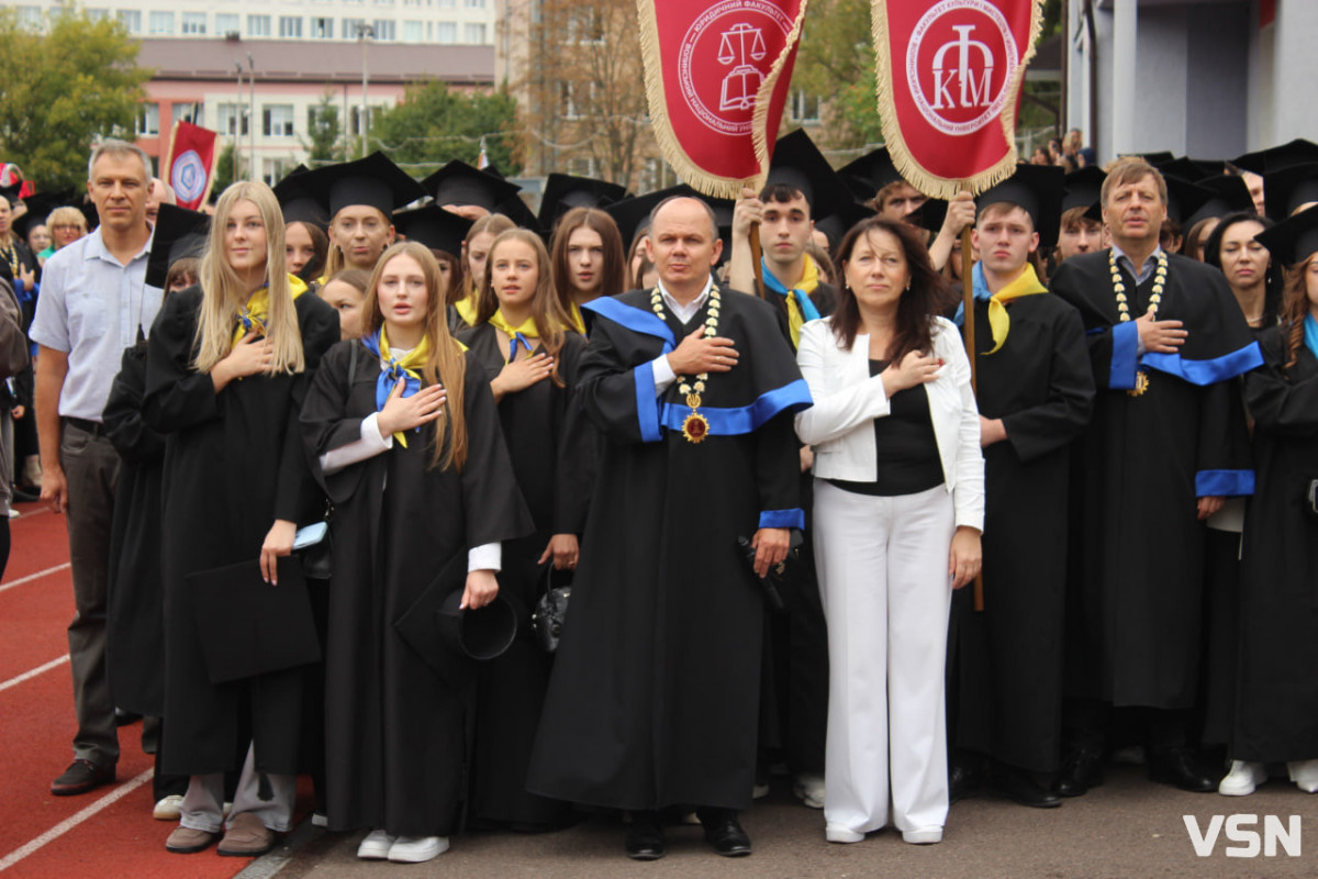 У Луцьку понад 3,4 тисячі першокурсників офіційно стали студентами ВНУ імені Лесі Українки