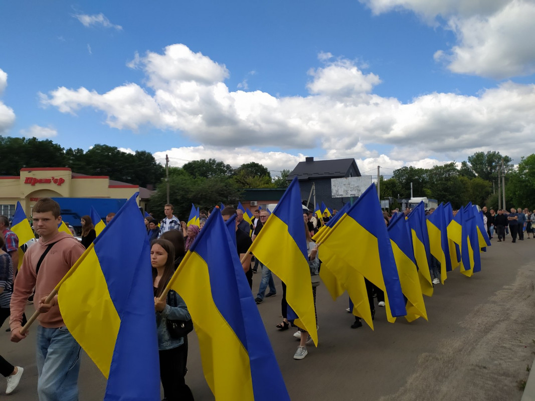 Загинув майже місяць тому: на Волині попрощалися з Героєм Андрієм Демчуком