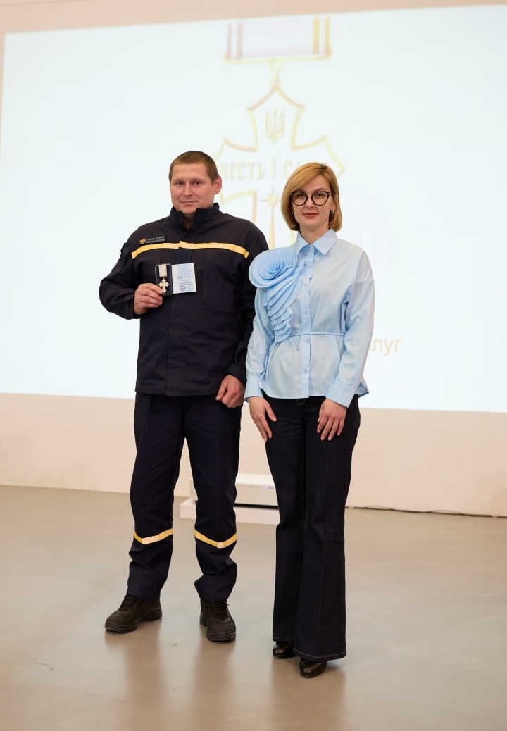 Герої без зброї: у Луцьку відзначили рятувальників за мужність і відданість