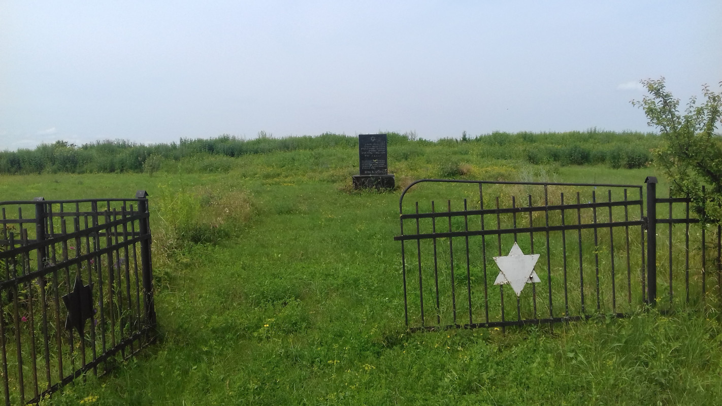 Де на Волині розташоване місце масового розстрілу єврейської громади: історія та локація