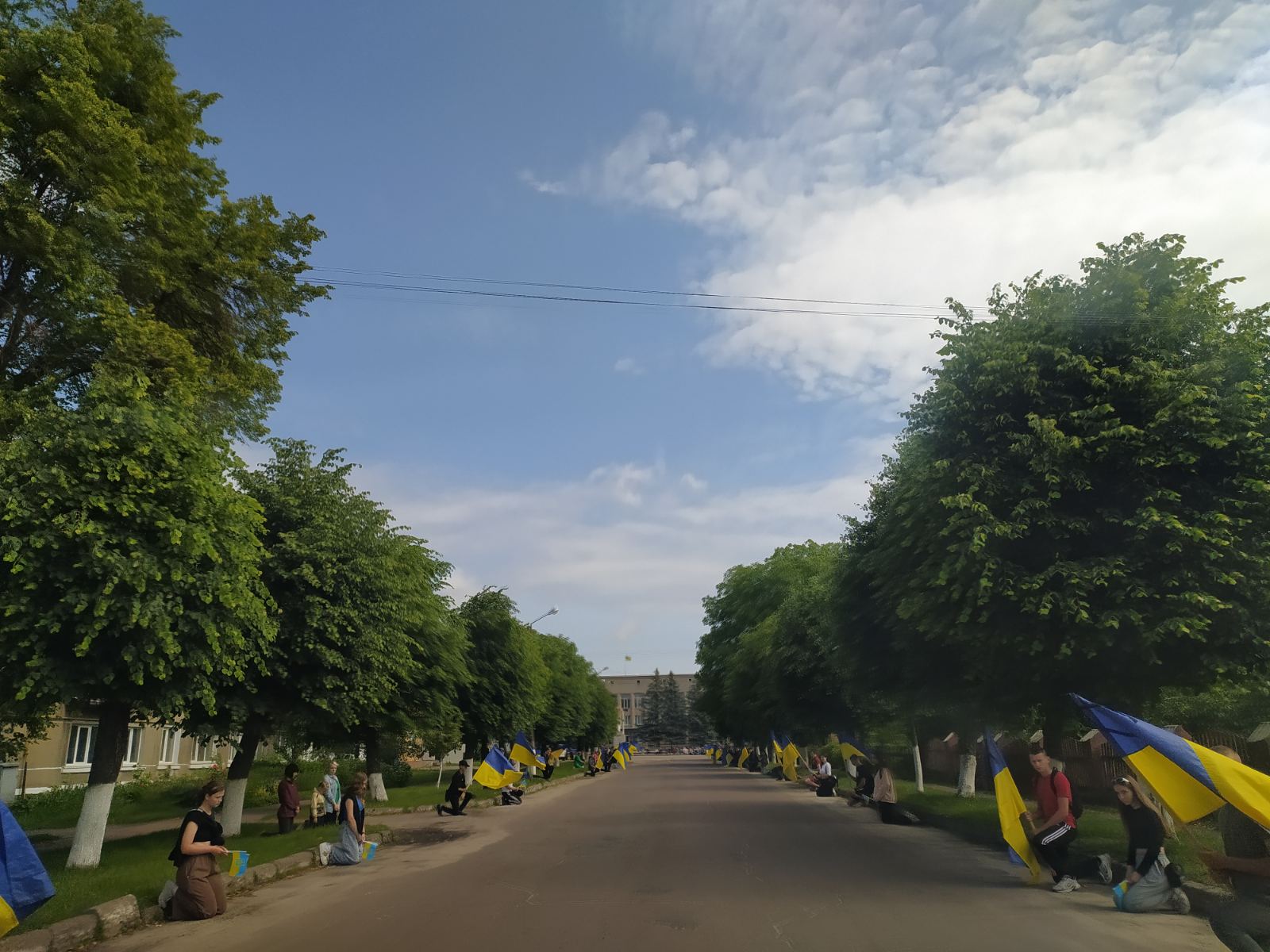 Двоє доньок втратили батька: на Волині попрощалися з полеглим Героєм Сергієм Сливкою