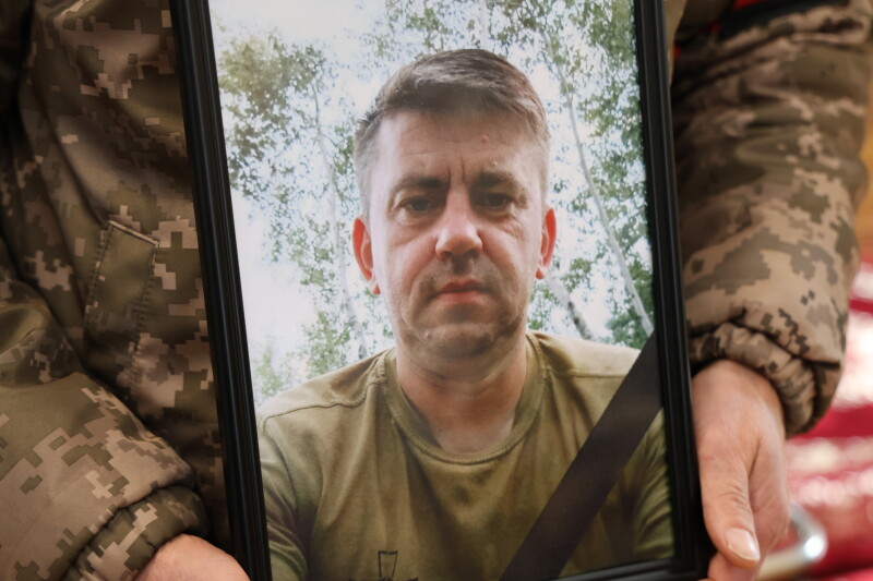 У Луцьку попрощались з Героєм Дмитром Лясковцем