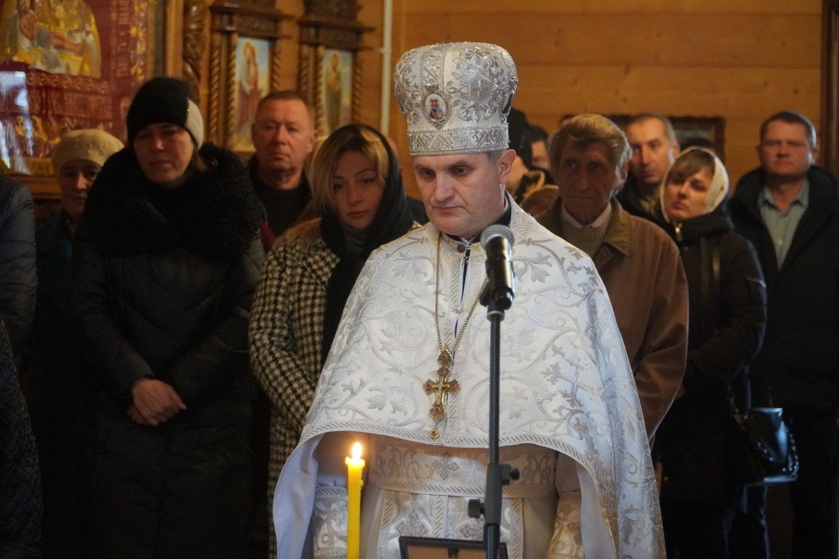 Загинув від важких поранень: на Волині попрощалися із штаб-сержантом Олександром Новосадом