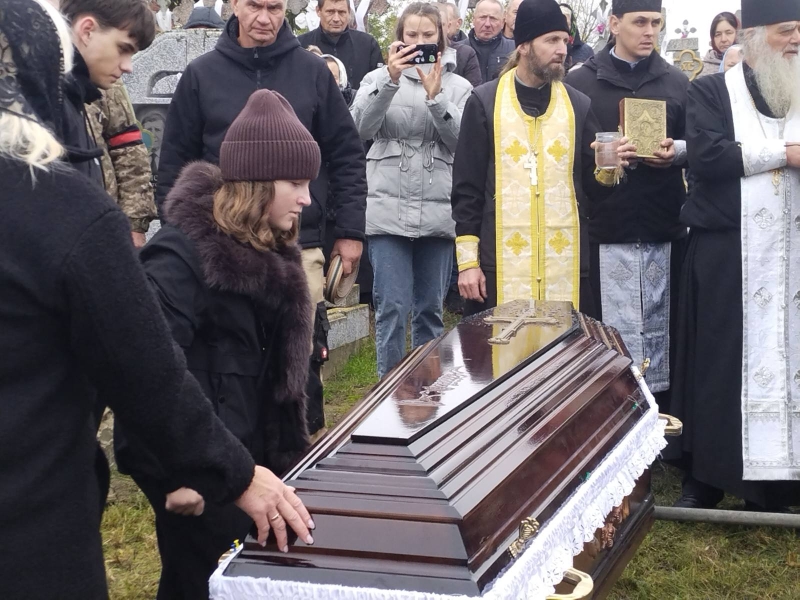 На Волині попрощалися із 50-річним Героєм Юрієм Віценюком, який загинув на Дніпропетровщині