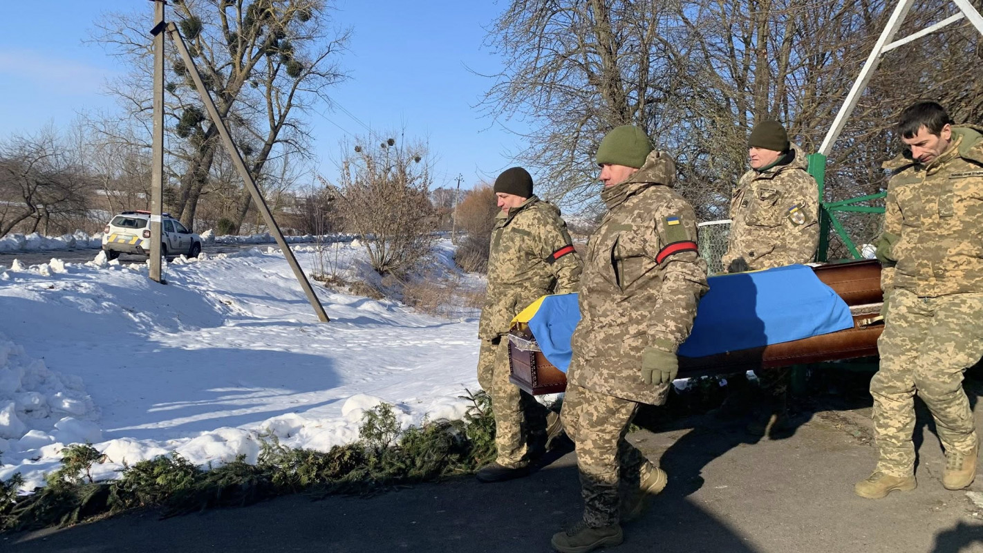 Вважався зниклим безвісти з липня 2023 року: на Волині попрощалися із захисником Ігорем Рижуком