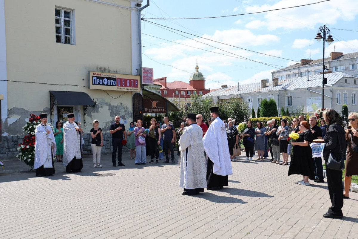 Не пережив бойових поранень: Луцьк попрощався із захисником Володимиром Ігнатовичем