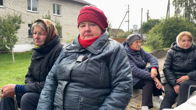 Підводою та власними силами: як громада на Волині допомагає районній лікарні