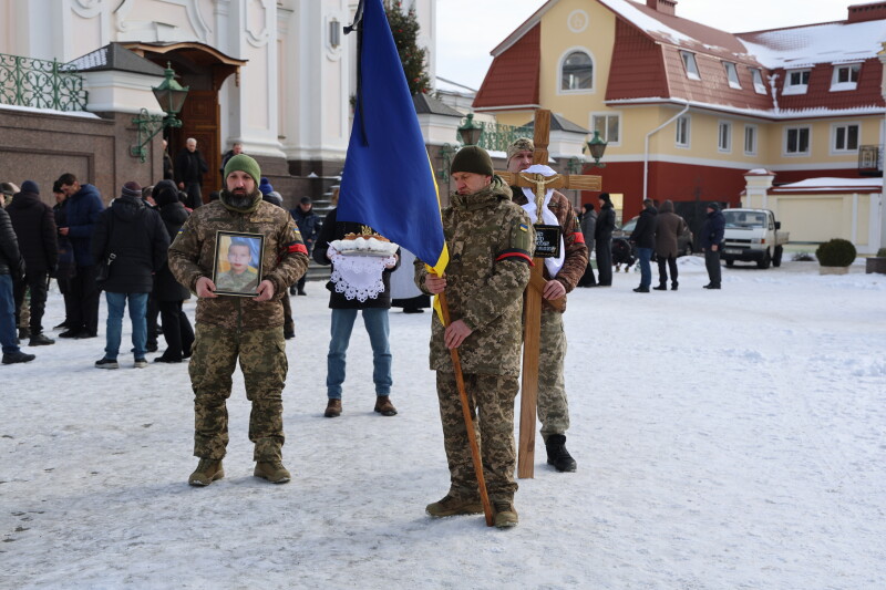 У Луцьку попрощалися із захисником Віктором Смоляром