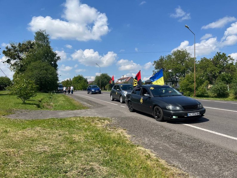 Волинська журналістка пройшла марафон, щоб зібрати гроші на FPV-дрони для 100-ої бригади