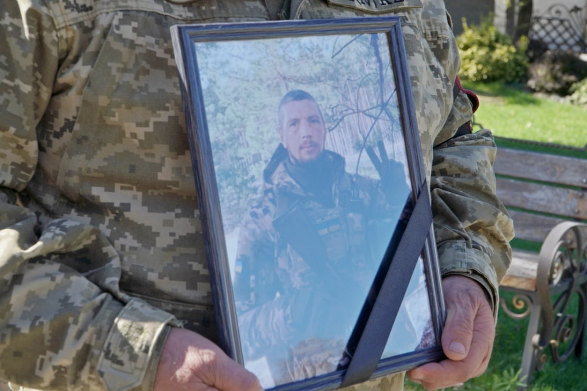 Життя обірвалося від важкого захворювання: на Волині попрощалися з Героєм Сергієм Карабасем