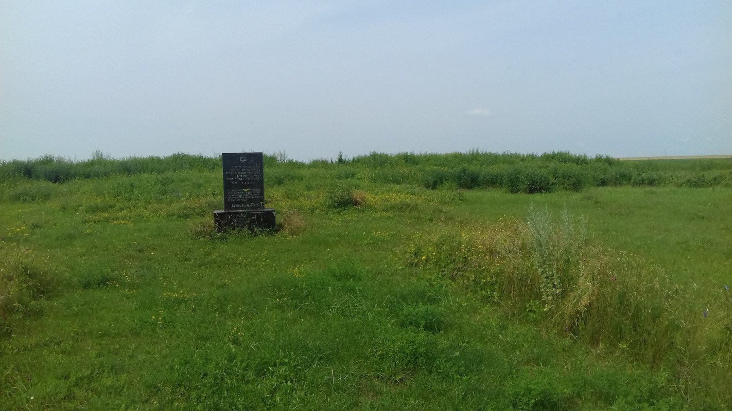 Де на Волині розташоване місце масового розстрілу єврейської громади: історія та локація